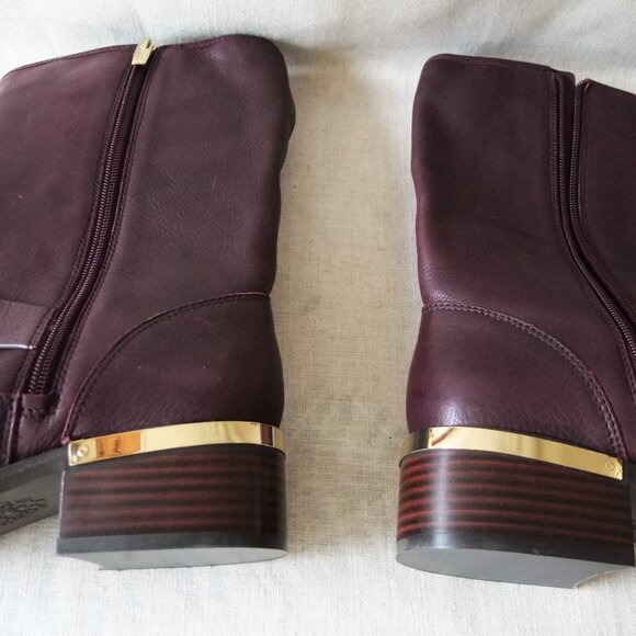 NEW Vince Camuto leather boots size 10 in beautiful burgundy - Picture 6 of 11